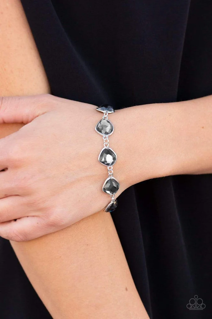 The Ultimate Guide to Styling Your Outfits with Paparazzi Accessories Bracelets